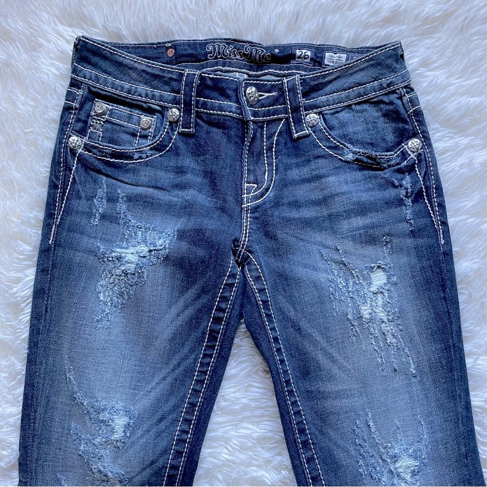 Miss Me Slim Boot Distressed Jeans 26 - Picture 2 of 8